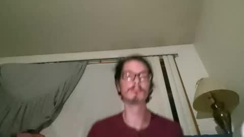 Snapshot of kumngoe chatting on 10-18-25, 01:19 mrkumngoe online show from 10-18-25, 01:19