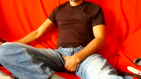 Ohm. online show from 04-12-26, 07:41