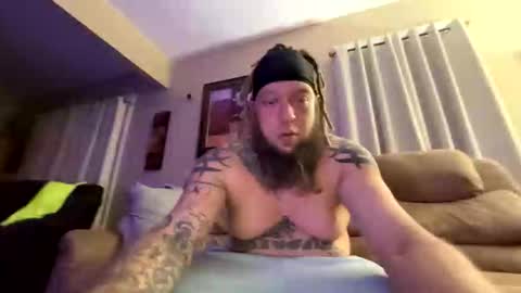 Snapshot of kuntryg83 chatting on 12-23-25, 10:24 kuntryg83 online show from 12-23-25, 10:24