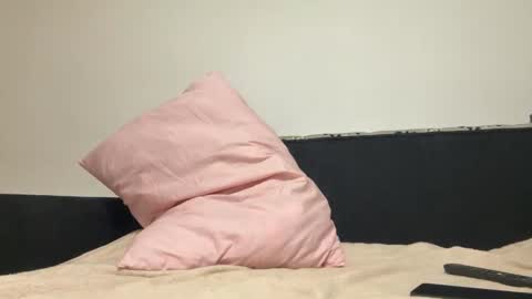 Snapshot of kurdishbbc chatting on 10-30-25, 07:58 Semih yilmaz online show from 10-30-25, 07:58