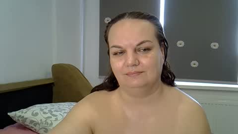 kurkuma_ online show from 04-22-26, 01:56