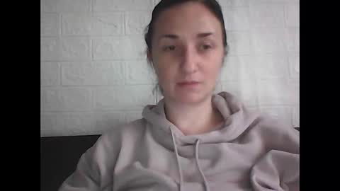 kusia032132 online show from 11-05-25, 07:30