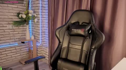 Kvetachka Thu-Sun 0900am-1500pmGTM2 online show from 12-02-25, 12:49