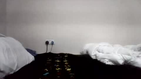 Snapshot of kwt8933 chatting on 07-14-26, 06:29 khalid 89 online show from 07-14-26, 06:29