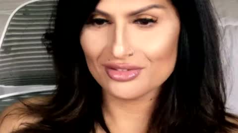 Snapshot of kxaxmichelle chatting on 06-02-26, 07:49 Kick online show from 06-02-26, 07:49
