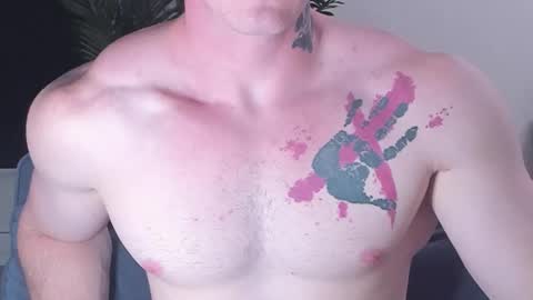 Snapshot of kyle_4u chatting on 11-15-25, 02:13 Kyle online show from 11-15-25, 02:13