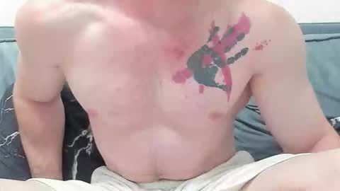 Snapshot of kyle_4u chatting on 11-17-25, 05:13 Kyle online show from 11-17-25, 05:13