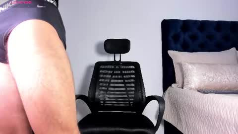 Kyle collinz online show from 07-19-26, 04:38