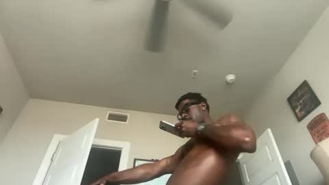 Kyle Kickstand online show from 12-16-25, 07:30