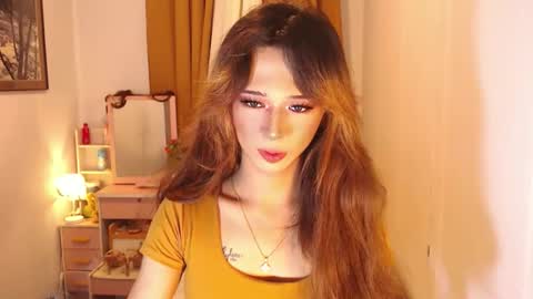 Snapshot of kylene17 chatting on 10-31-25, 11:00 babyKylene online show from 10-31-25, 11:00