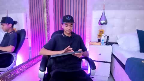 Snapshot of kylepresly chatting on 06-21-26, 04:48 Kyle online show from 06-21-26, 04:48