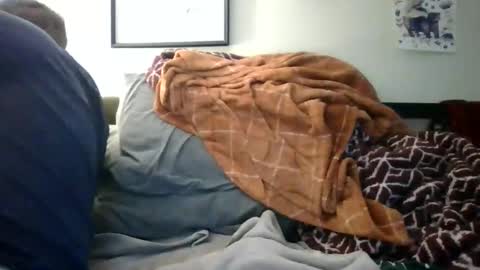 kylesingers online show from 12-01-25, 01:38