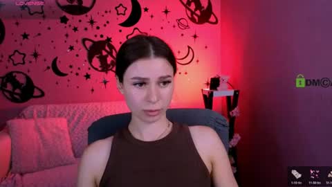 Snapshot of kylie_angel3 chatting on 06-15-26, 09:22 Kylie loves u online show from 06-15-26, 09:22