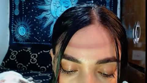 kylie online show from 10-07-25, 10:18