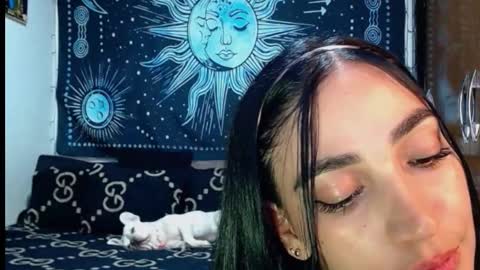 kylie online show from 10-15-25, 10:10