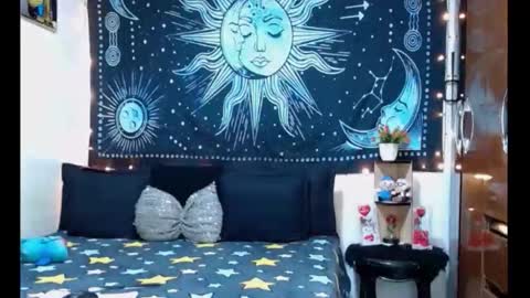 kylie online show from 04-08-26, 09:26