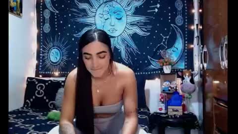 kylie online show from 06-17-26, 10:21