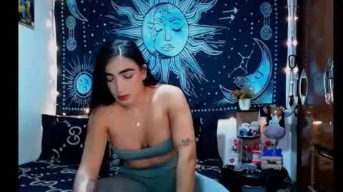 kylie online show from 06-27-26, 10:15