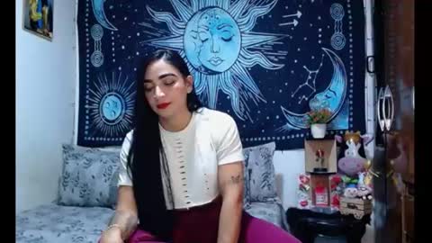 kylie online show from 07-21-26, 10:23