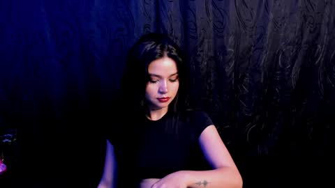 submissive demon Please help me to reach 500 thumbs up online show from 02-04-25, 01:23