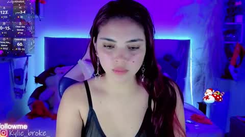 Snapshot of kylie_hottt_ chatting on 11-26-25, 09:16 k ylie online show from 11-26-25, 09:16