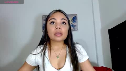Snapshot of kylie_loveee chatting on 02-26-26, 03:05 Paola online show from 02-26-26, 03:05