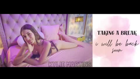 Kylie online show from 01-22-25, 02:46