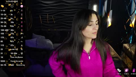 Kylie online show from 02-07-25, 09:58