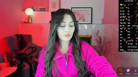 Kylie online show from 12-15-25, 05:23