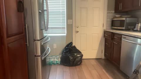 Snapshot of kylie_star30 chatting on 02-06-26, 10:24 kylie_star30 online show from 02-06-26, 10:24