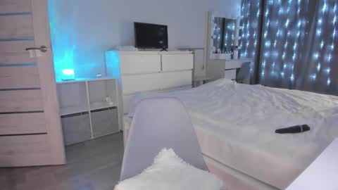 Ann online show from 02-26-25, 09:05