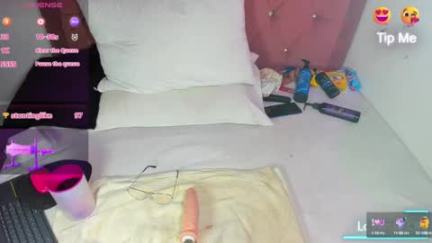 Snapshot of kylie_sttel chatting on 01-14-25, 12:43 kylie Sttel online show from 01-14-25, 12:43