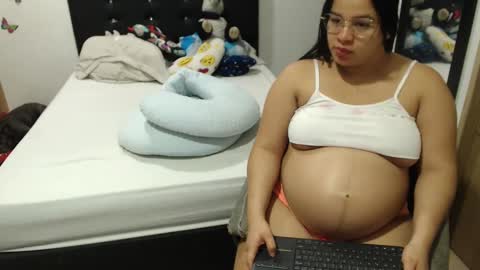 Instagram Kylie switch  followme  buy lovense here online show from 10-11-25, 12:21