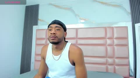 Snapshot of kylieandjhonny chatting on 12-16-25, 03:17 Kaylie And Jhony online show from 12-16-25, 03:17