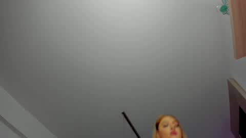 KYLIE online show from 01-13-25, 07:11