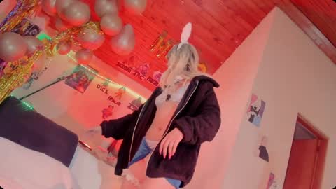   online show from 01-24-25, 09:58