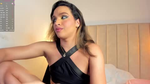 Snapshot of kylievictoria_ chatting on 12-11-24, 12:55 Kylie online show from 12-11-24, 12:55