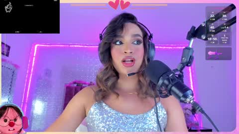 Snapshot of kylievictoria_ chatting on 01-24-25, 05:10 Kylie online show from 01-24-25, 05:10