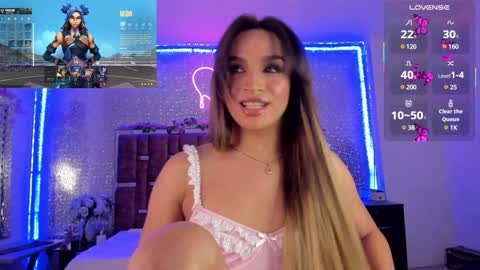 Snapshot of kylievictoria_ chatting on 02-07-25, 05:52 Kylie online show from 02-07-25, 05:52