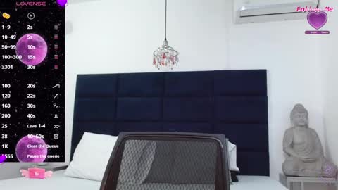 Kylie online show from 09-18-25, 10:17