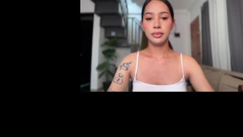 Snapshot of kyll_collins chatting on 07-02-26, 06:19 kyll_collins online show from 07-02-26, 06:19