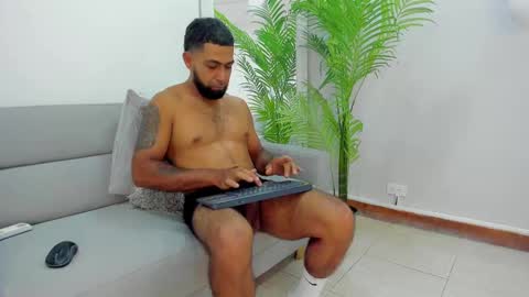 Kylliam Levis online show from 03-06-25, 06:30