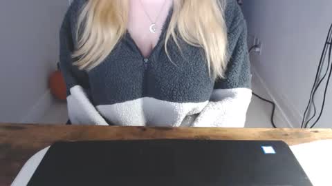 Snapshot of kymchi chatting on 02-13-26, 10:39 Check Out My NSFW OnlyFans Link On Bio online show from 02-13-26, 10:39