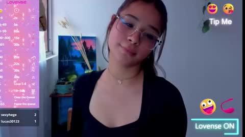 Snapshot of kyomi_beth chatting on 09-19-25, 07:03 kyomi online show from 09-19-25, 07:03
