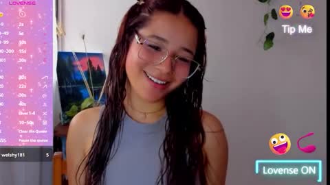 Snapshot of kyomi_beth chatting on 09-24-25, 04:54 kyomi online show from 09-24-25, 04:54
