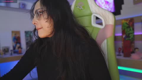 Kyomi online show from 01-20-25, 02:25