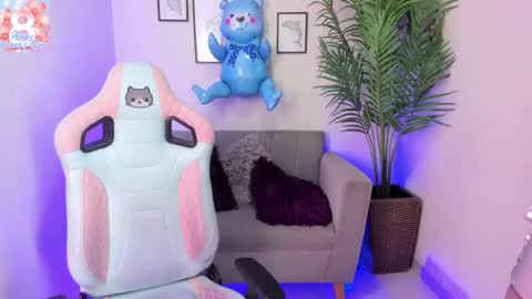 Kyomi online show from 03-10-25, 12:26