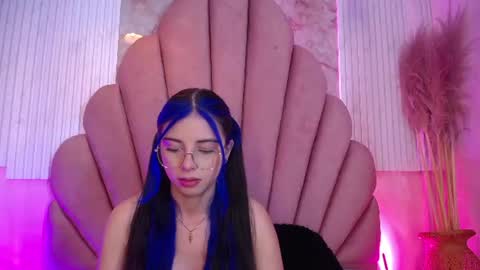 Snapshot of kyomi_hunt chatting on 07-20-26, 04:27 kyomi_hunt online show from 07-20-26, 04:27