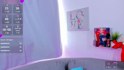 Alejandra online show from 12-30-24, 05:44