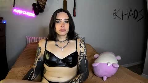 Snapshot of kyrachaos chatting on 05-25-26, 01:55 Kyra Chaos online show from 05-25-26, 01:55